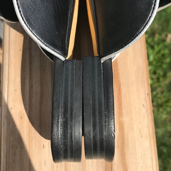 🔴Slip On Embroidered Elegant Leather Lord and Taylor Shoes - Picture 11 of 13